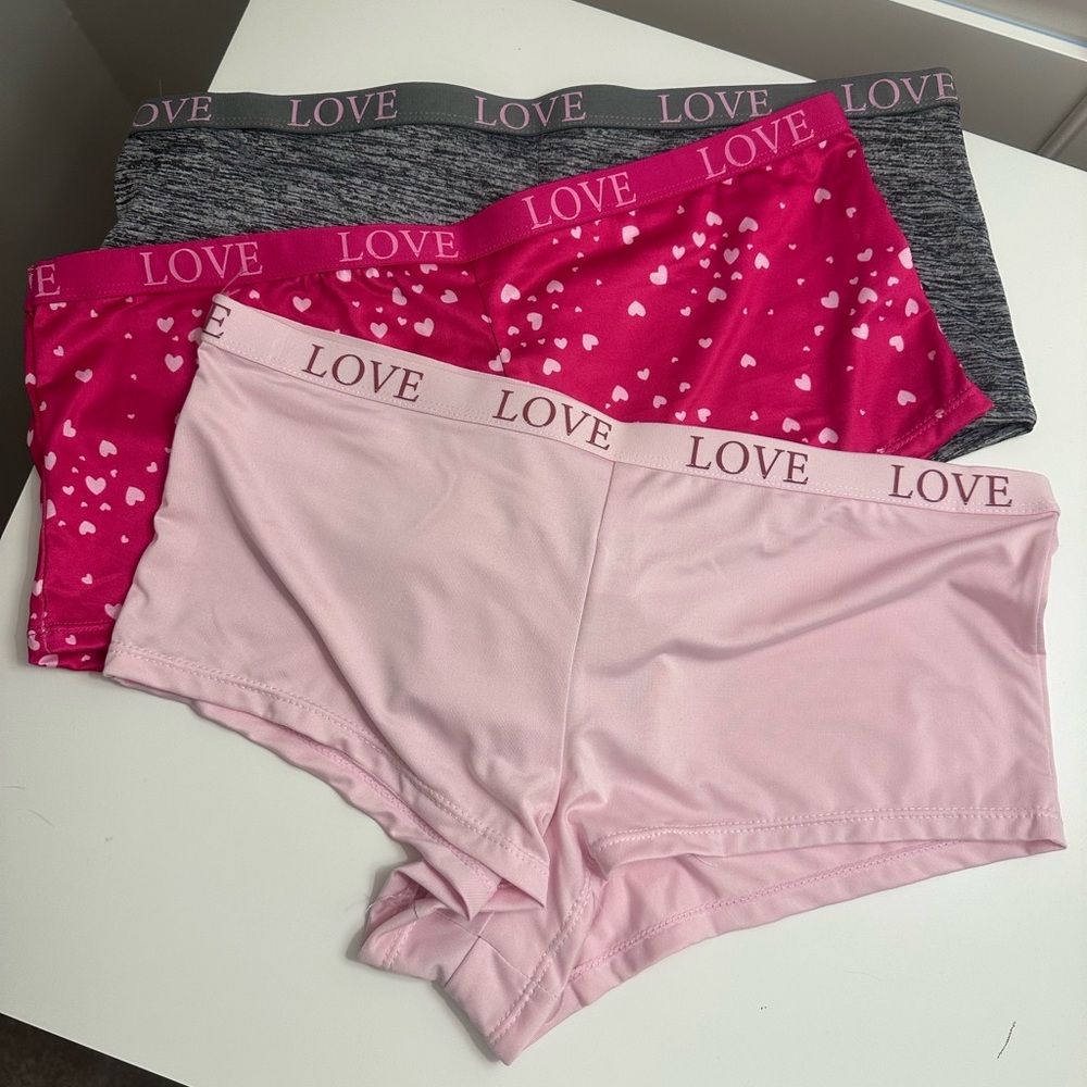 Pink and Gray Love Print Panties (Set of 3)
